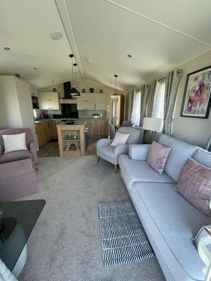 Seton Sands Holiday Park - Premium Caravan - 2 Bedroom Sleeps 4 (Adults Only) Port Seton Exterior photo